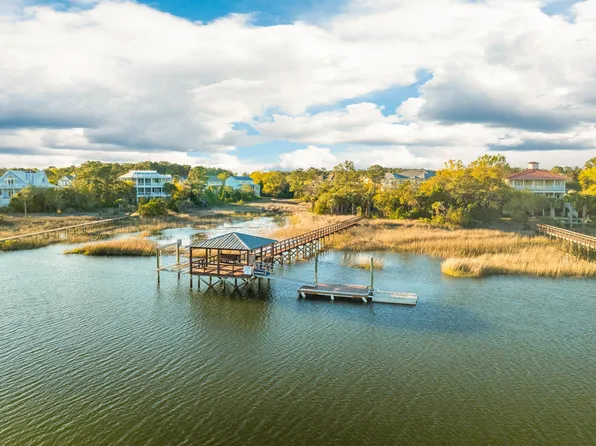 1527 Creek Side Way, Charleston, SC 29492