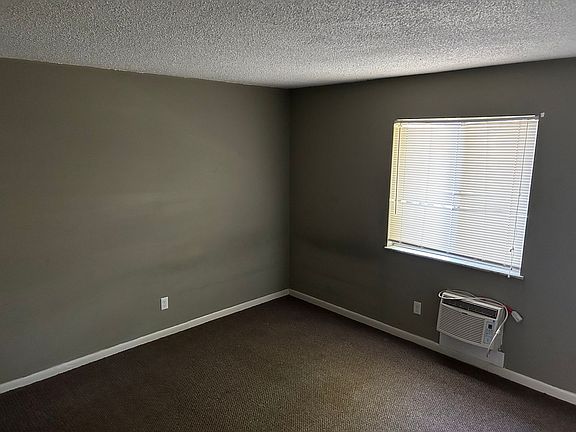 4th image of 217 N Hamilton St APT 2