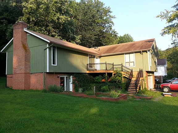 3rd image of 7322 Mariposa Dr