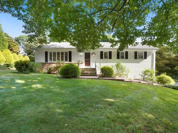 41 Bunnell Circle, Fairfield, CT 06825