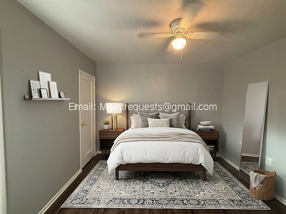 4th image of 320 E 11th St #1/2