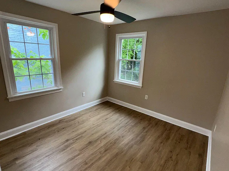1316 Eastern Ave NE — Photo 20
