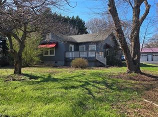 1310 Union Cross Rd, Kernersville, NC 27284