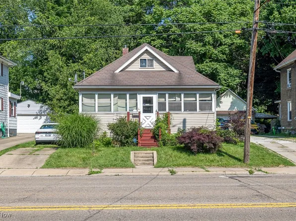 170 W State St, Barberton, OH 44203