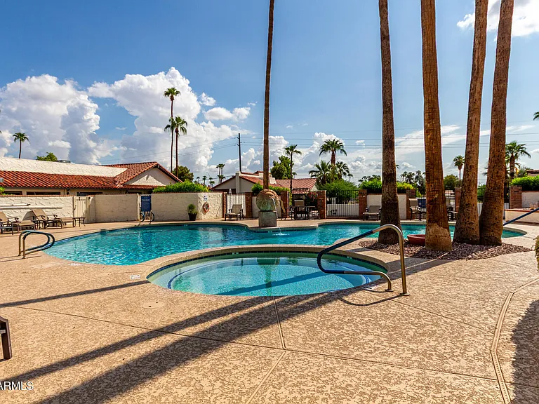 5724 N Scottsdale Rd — Photo 31