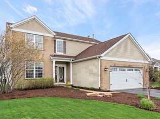 1717 Wintercrest Ct, Shorewood, IL 60404