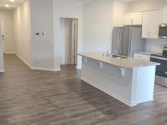 3rd image of 1126 Banworth Ct #1