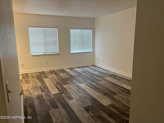 2nd image of 1800 PARK Avenue #355