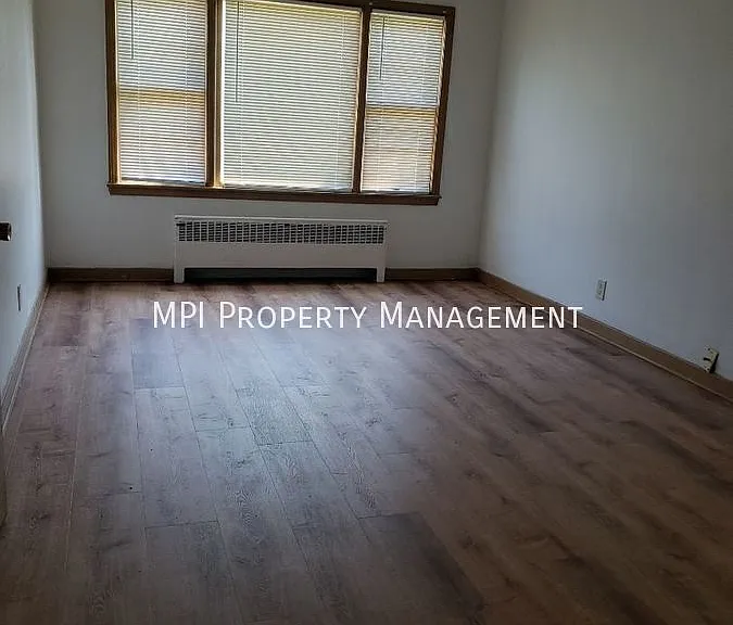 336 N 75th St #12 — Photo 1