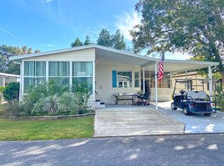 8910 W Forest View Dr, Homosassa, FL 34448