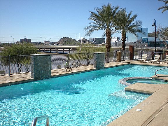 2nd image of 945 E Playa Del Norte Dr