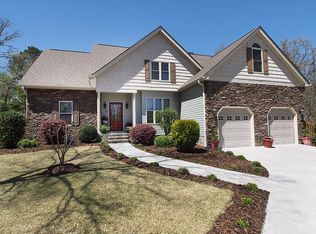 13 Ruby Ln, Pinehurst, NC 28374