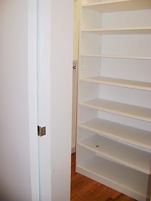 Rented by City Connections Realty | media 32