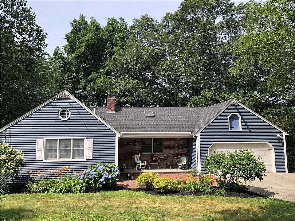 1st image of 2 Marywood Ln