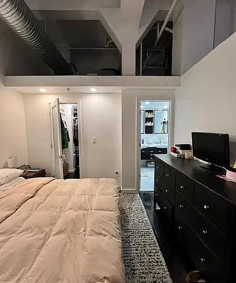 726-28 Market St #405 — Photo 18