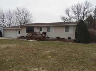 520 W Post St, Postville, IA 52162