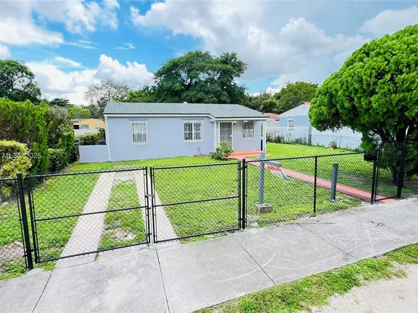 2450 NW 60th St, Miami, FL 33142