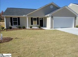 702 Fountainbrook Ln, Fountain Inn, SC 29644