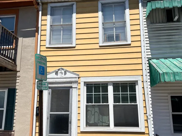 141 W 3rd St, Lewistown, PA 17044