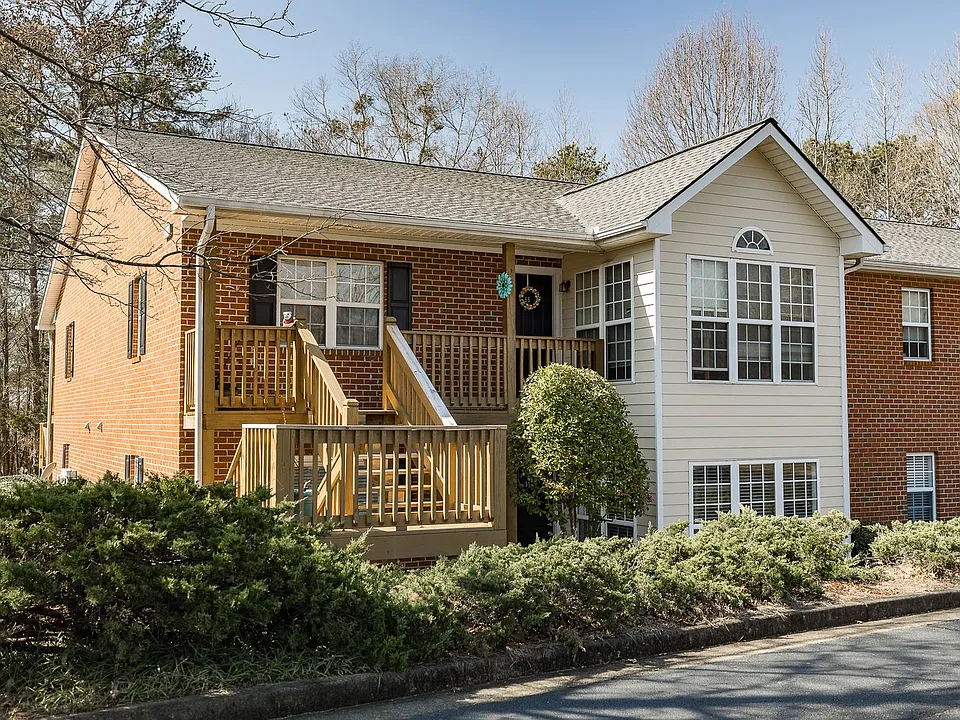 345 Research Dr #86