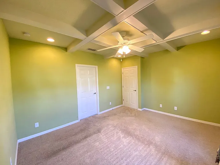 231 Salamanca Rd — Photo 13