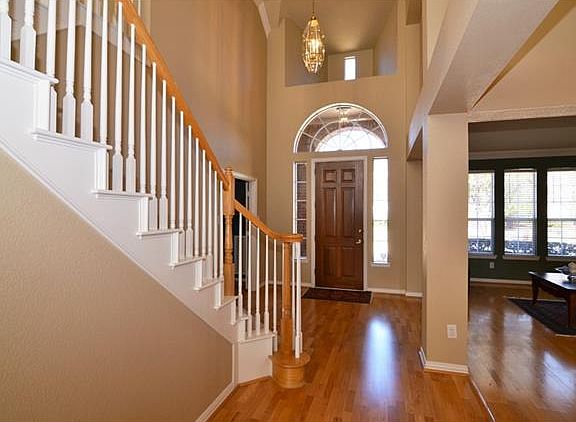 2nd image of 4316 Orchard Gate Dr