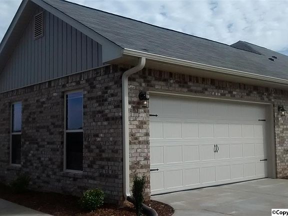 2nd image of 119 Carleighfalls Dr