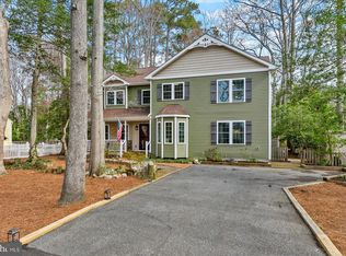 9 Columbia Ave, Ocean View, DE 19970