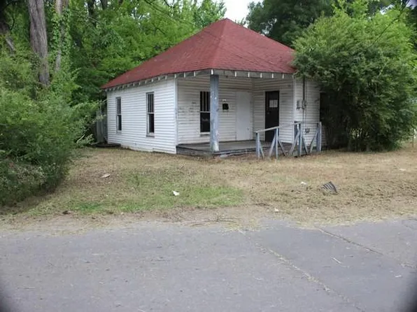 206 S Cherokee St, Morrilton, AR 72110