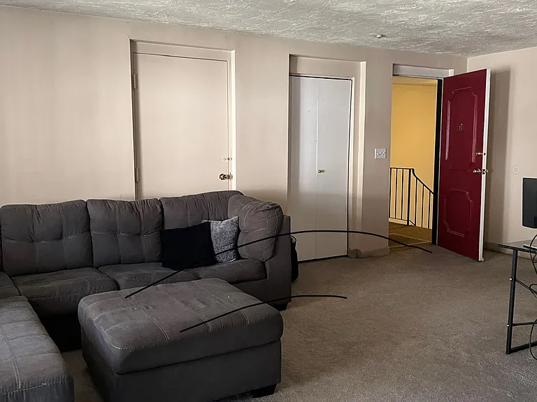 320 Fellsview Ter #326-C — Photo 10