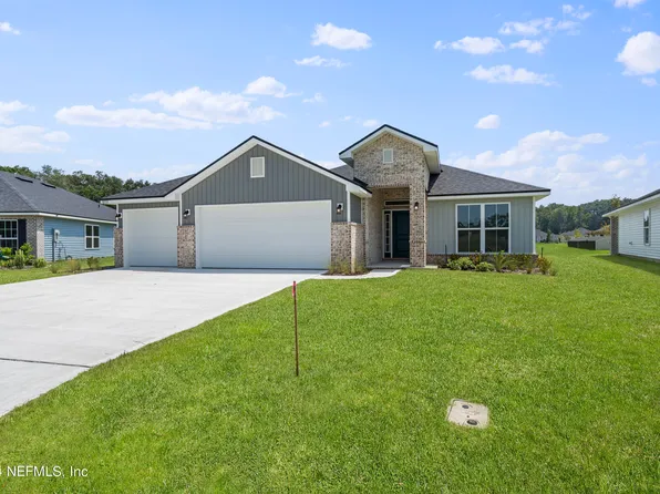 8235 HELMSLEY Boulevard, Jacksonville, FL 32219