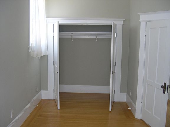 4th image of 2102 Bush St #5