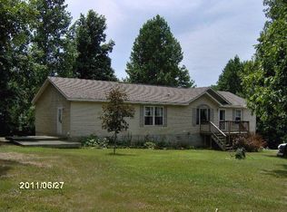 465 Sunset Rdg, Clay, TN 38568