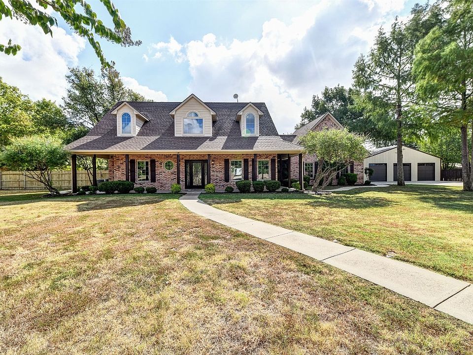 1st image of 74 Maze Ct
