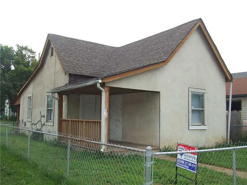238 S Warman Ave photo 1