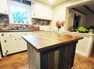 302 Exton Ln, Exton, PA 19341