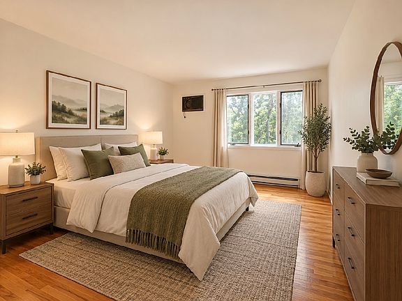 3rd image of 137 Orient Way APT 2B