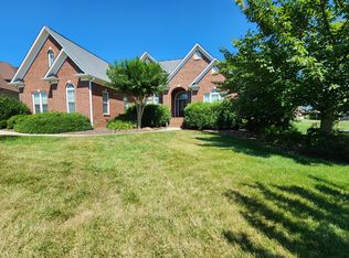 8214 Messenger Ct, Stokesdale, NC 27357