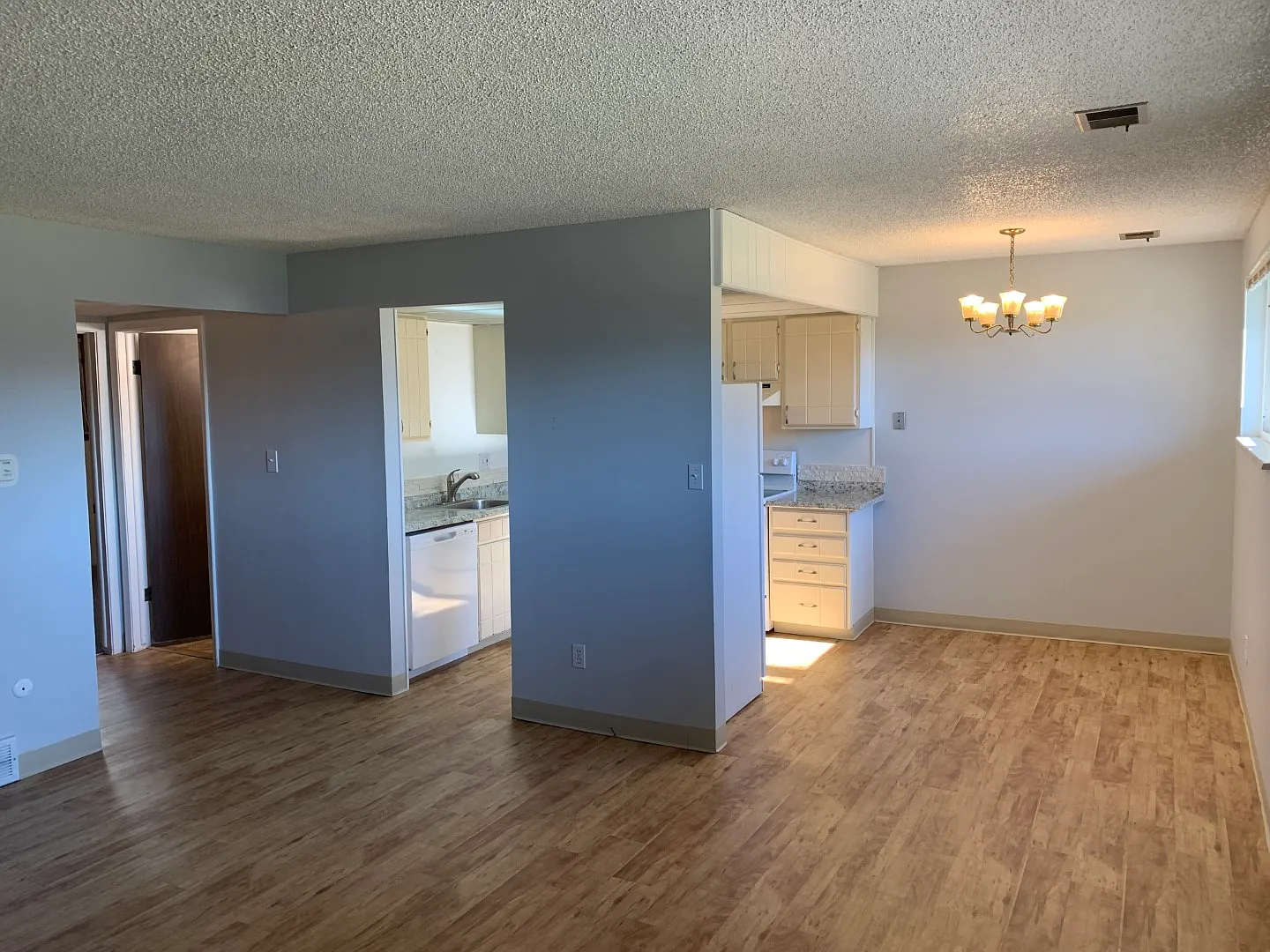 6277 Estes St — Photo 3