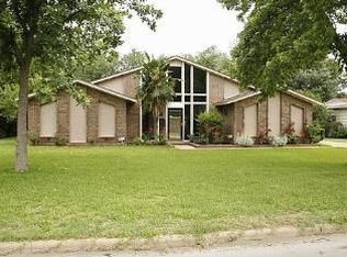 7021 Hovenkamp Ave, Richland Hills, TX 76118