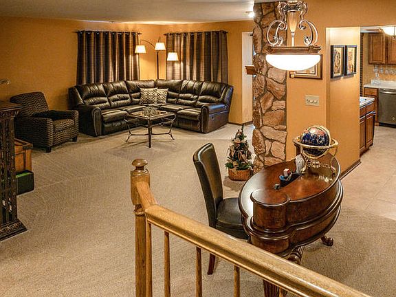 2nd image of 721 S Lake Shore Dr Unit 10B