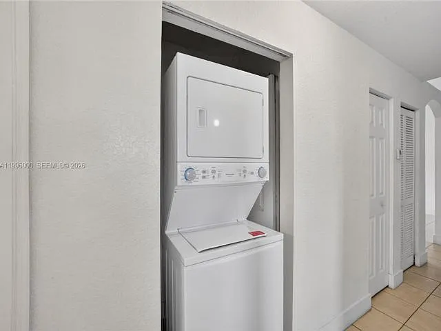 14613 SW 117th Ave — Photo 15