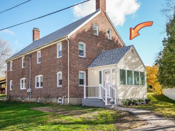 Newmarket NH Real Estate - Newmarket NH Homes For Sale | Zillow