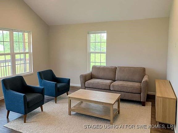 5th image of 132 Pine Ridge Dr