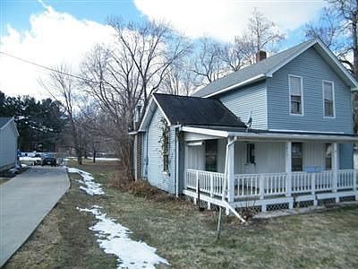 2nd image of 444 S Main St