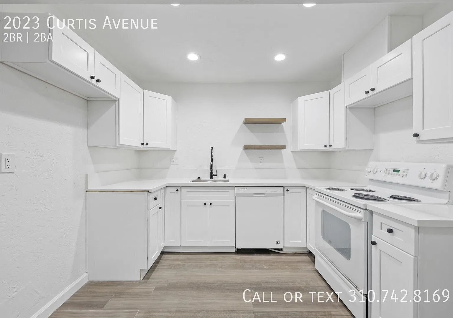 2023 Curtis Ave — Photo 2