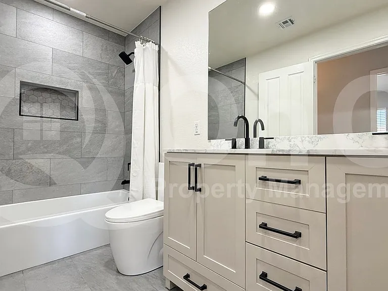4028 W Blackhawk Dr — Photo 18