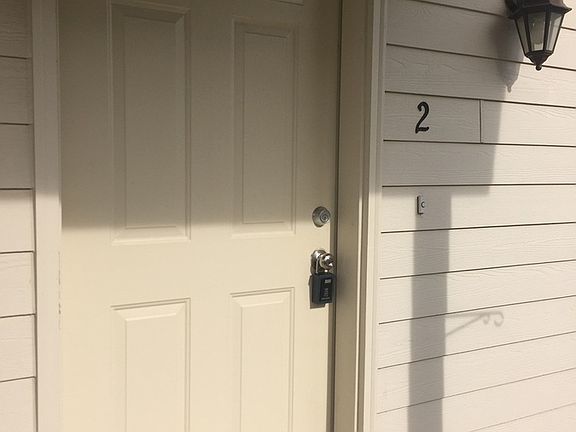 3rd image of 8300 S Hughes Ave APT 2