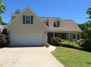 6614 Station Dr, Clermont, GA 30527