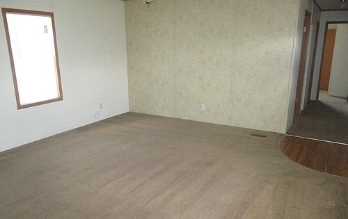 4th image of 3351 Killingsworth Ln Lot 499